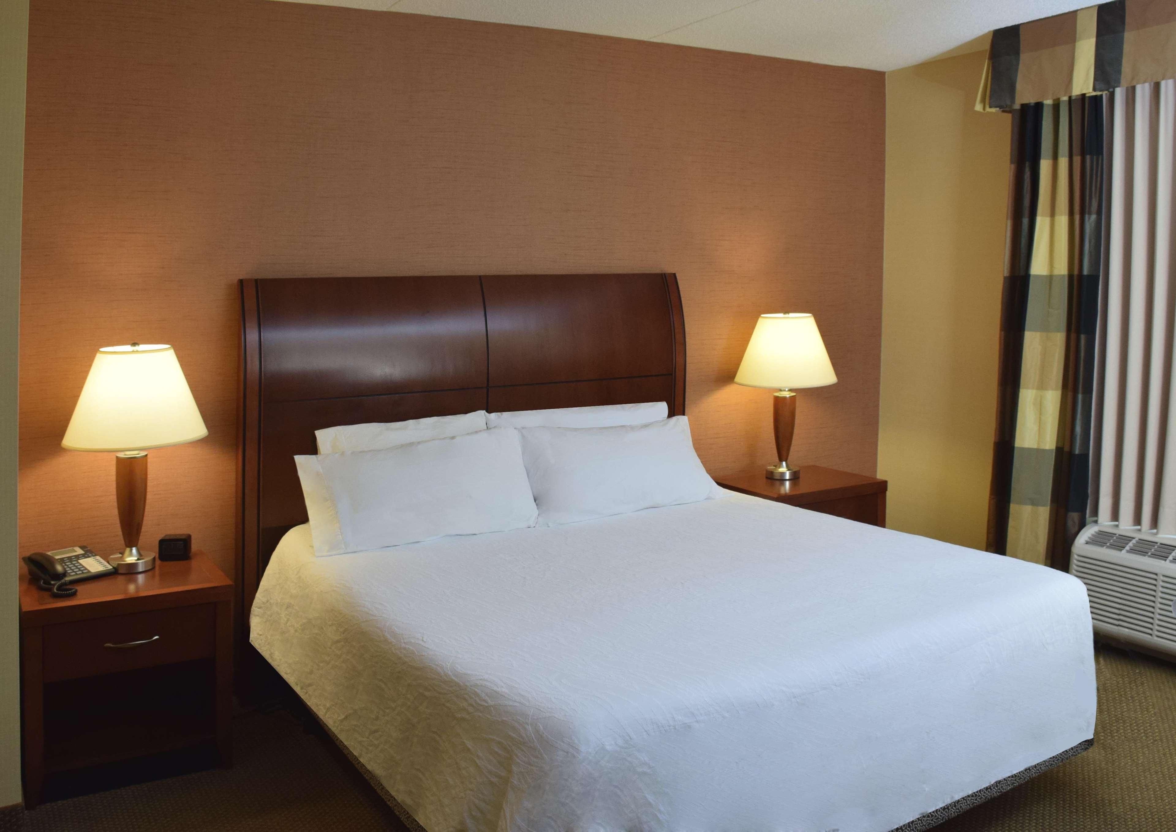 Hilton Garden Inn Dayton/ Beavercreek Exterior photo