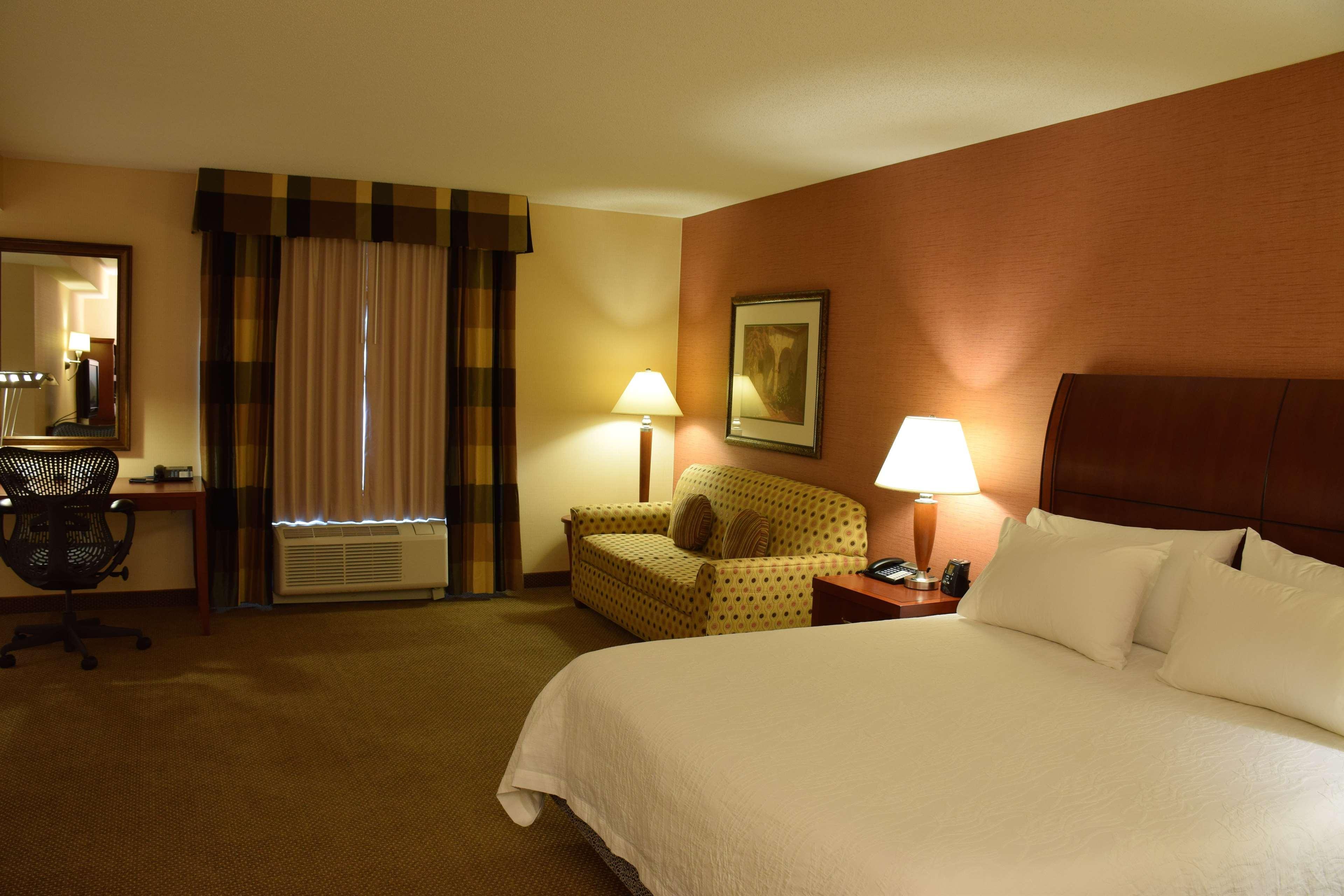 Hilton Garden Inn Dayton/ Beavercreek Exterior photo
