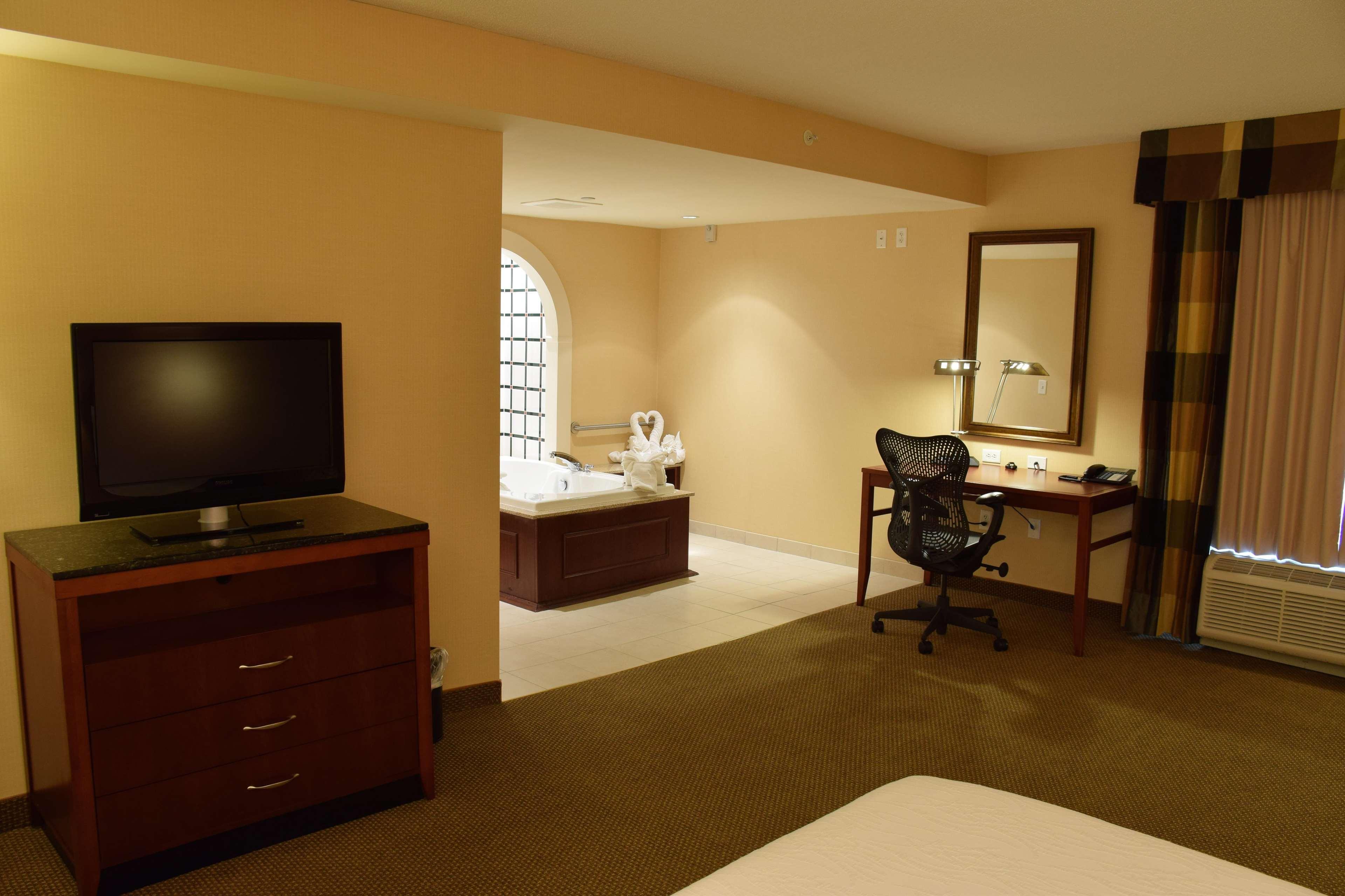 Hilton Garden Inn Dayton/ Beavercreek Exterior photo