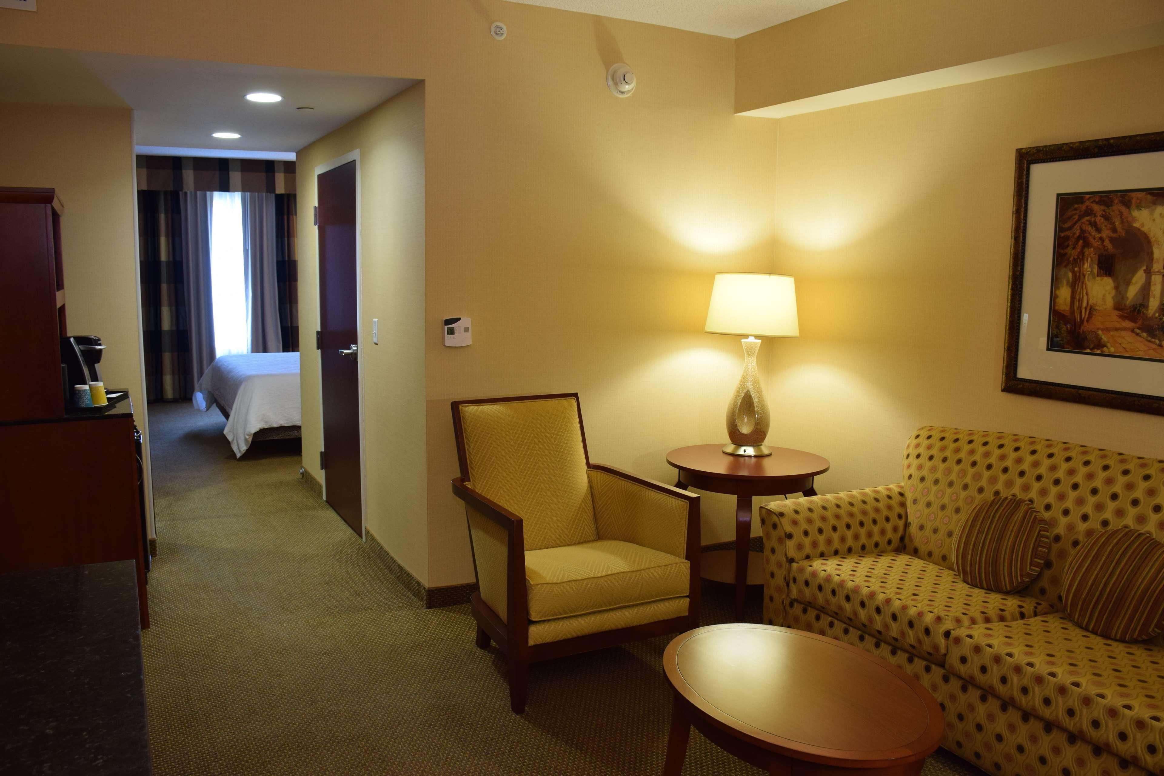 Hilton Garden Inn Dayton/ Beavercreek Exterior photo