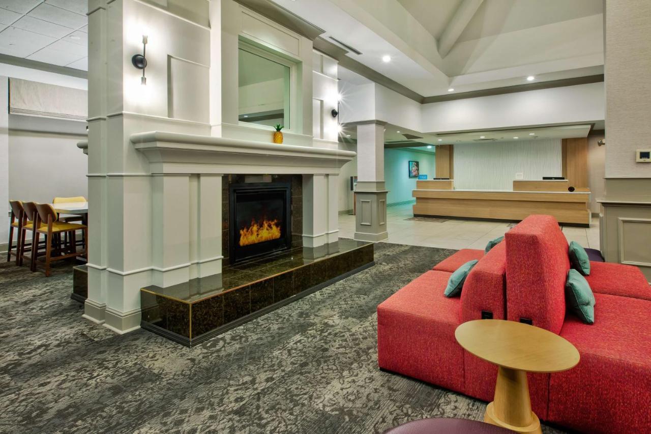 Hilton Garden Inn Dayton/ Beavercreek Exterior photo