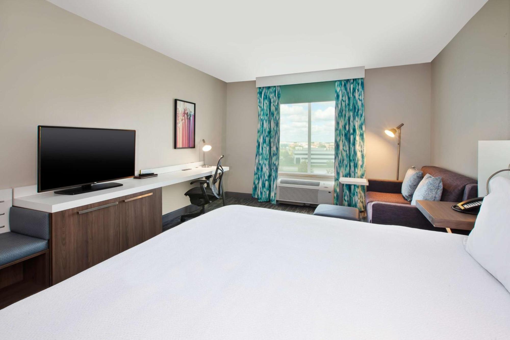 Hilton Garden Inn Dayton/ Beavercreek Exterior photo