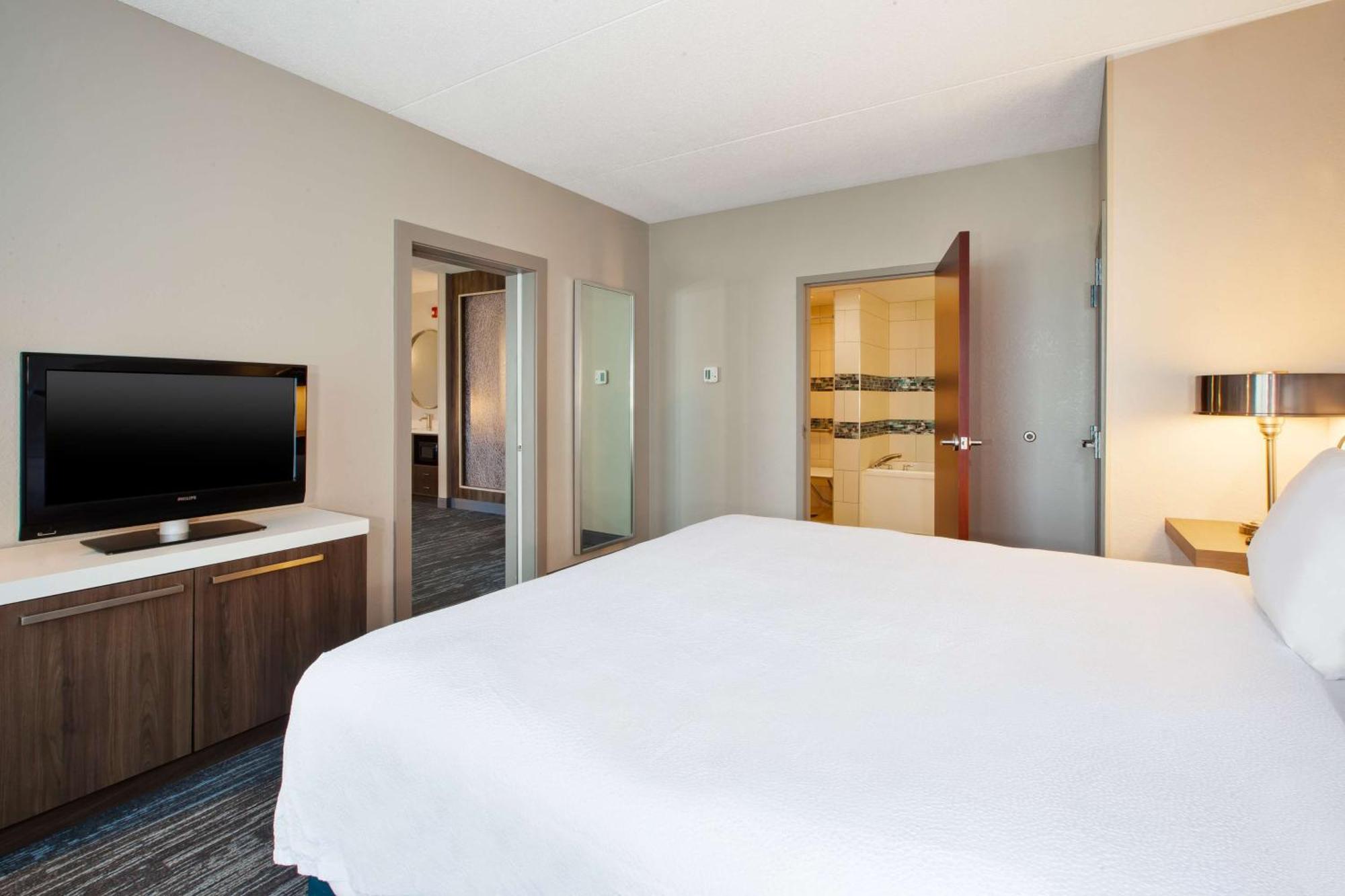 Hilton Garden Inn Dayton/ Beavercreek Exterior photo
